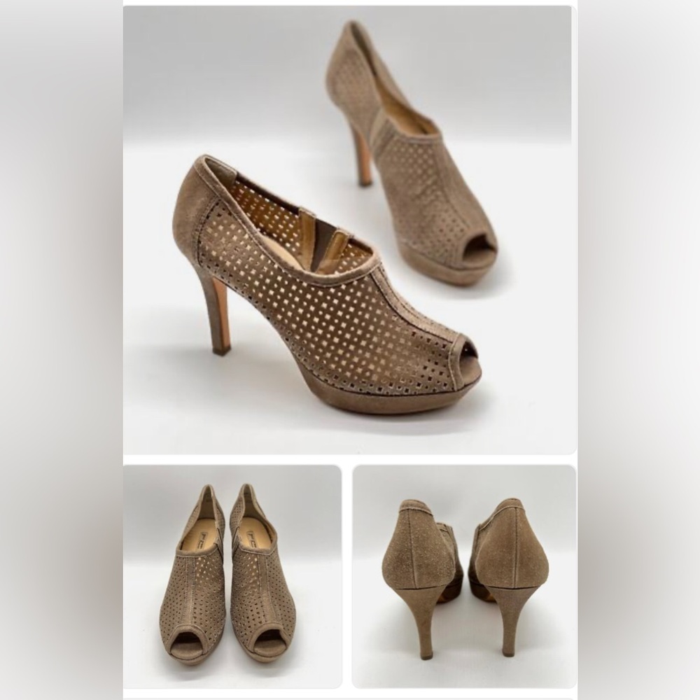 Paul Green Suede Beige Perforated Pumps/Bootie